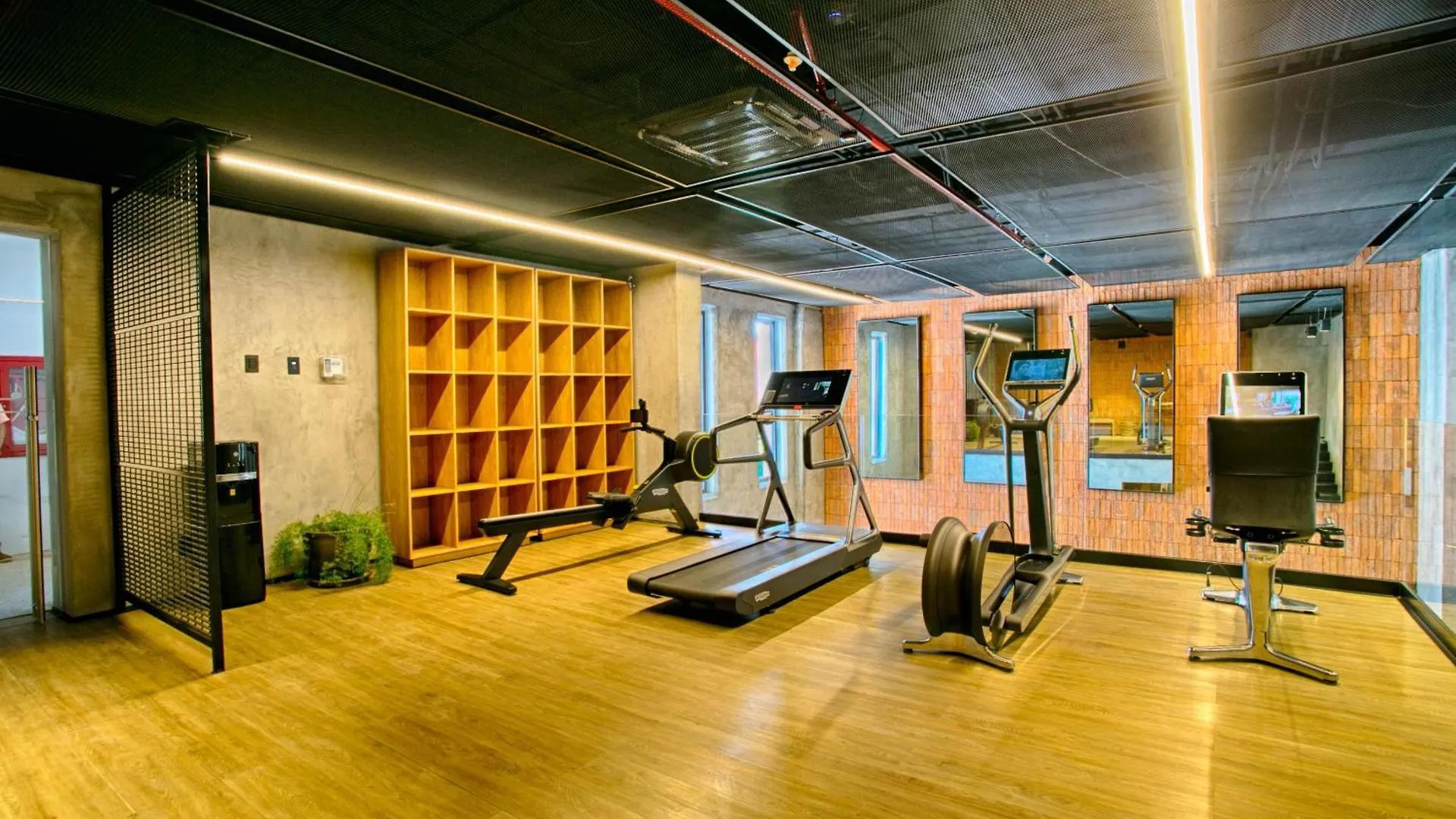 Hgtv Funky Loft-Style Condo, Mtn Views, Pool, Gym Puerto Vallarta Casa vacanze
